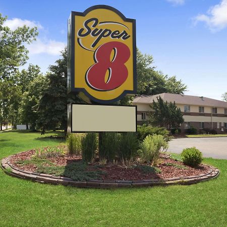 Super 8 By Wyndham Whitewater Wi Ξενοδοχείο Εξωτερικό φωτογραφία